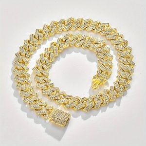 Moissonite fully iced